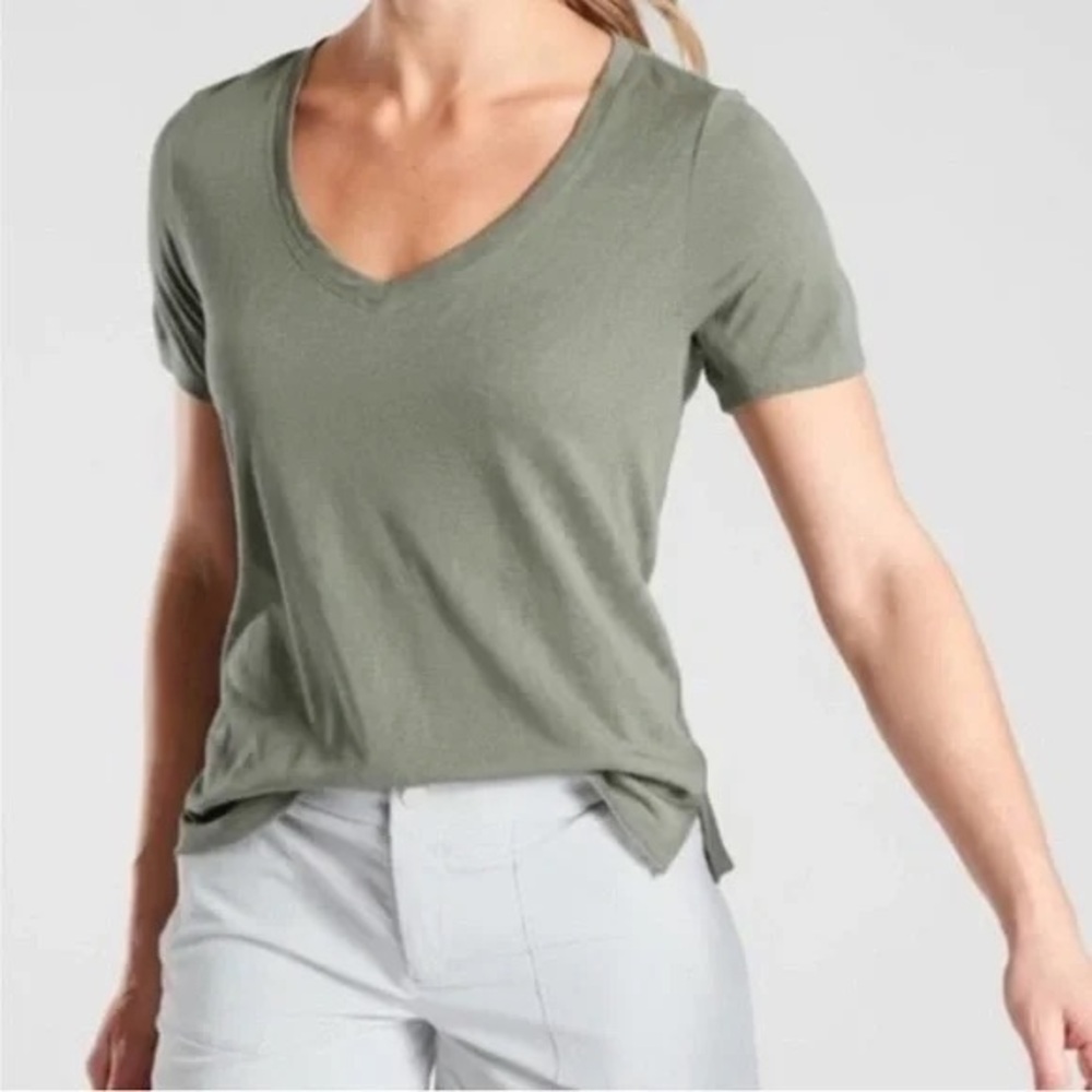XL TallAthleta Breezy V Tee Light Olive Green Top